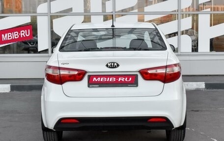 KIA Rio III рестайлинг, 2015 год, 949 000 рублей, 4 фотография