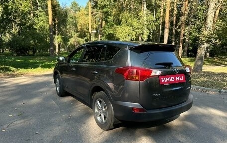 Toyota RAV4, 2014 год, 1 650 000 рублей, 5 фотография