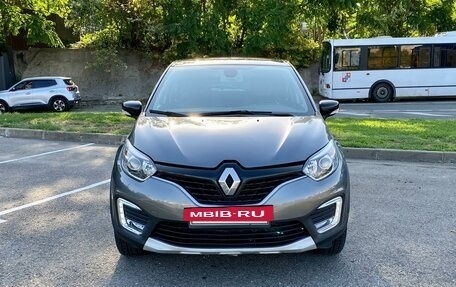 Renault Kaptur I рестайлинг, 2017 год, 1 450 000 рублей, 5 фотография