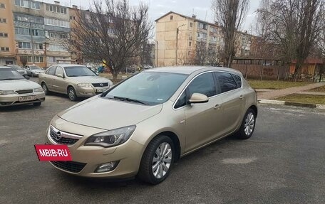 Opel Astra J, 2011 год, 780 000 рублей, 4 фотография