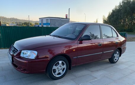 Hyundai Accent II, 2011 год, 685 000 рублей, 3 фотография