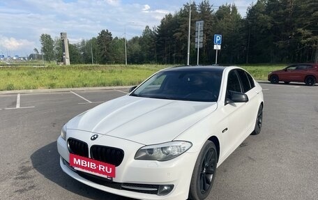 BMW 5 серия, 2012 год, 1 450 000 рублей, 2 фотография