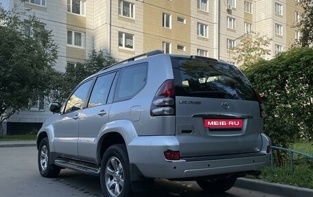 Toyota Land Cruiser Prado 120 рестайлинг, 2007 год, 3 700 000 рублей, 6 фотография