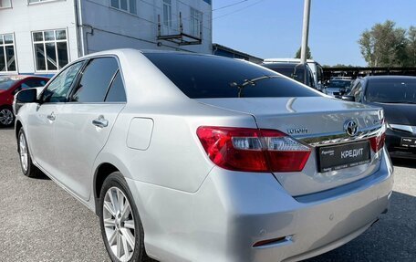 Toyota Camry, 2013 год, 1 820 000 рублей, 4 фотография