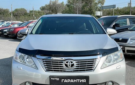 Toyota Camry, 2013 год, 1 820 000 рублей, 2 фотография