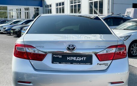 Toyota Camry, 2013 год, 1 820 000 рублей, 5 фотография