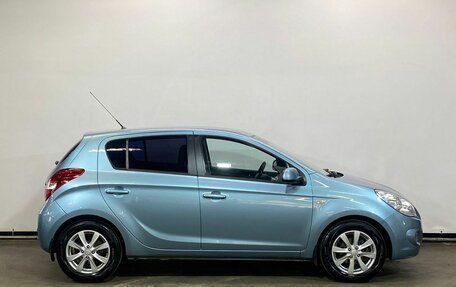 Hyundai i20 IB рестайлинг, 2010 год, 699 000 рублей, 4 фотография