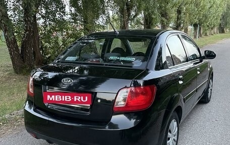 KIA Rio II, 2010 год, 750 000 рублей, 4 фотография