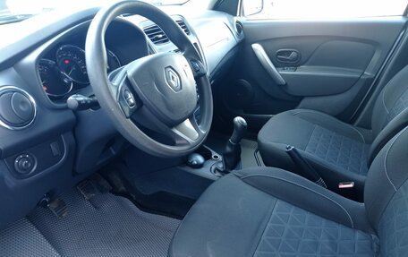 Renault Sandero II рестайлинг, 2015 год, 960 000 рублей, 9 фотография