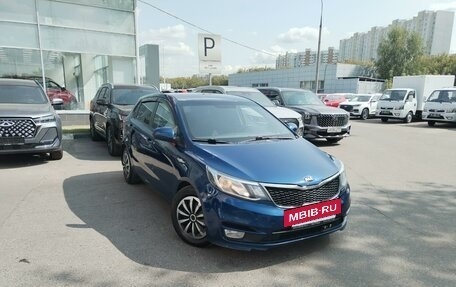 KIA Rio III рестайлинг, 2015 год, 877 000 рублей, 3 фотография