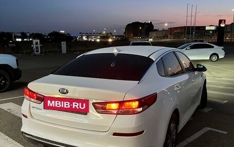 KIA Optima IV, 2018 год, 1 850 000 рублей, 4 фотография