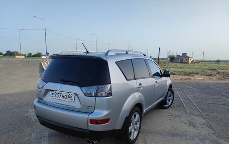 Mitsubishi Outlander III рестайлинг 3, 2007 год, 1 110 000 рублей, 4 фотография