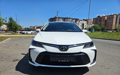 Toyota Corolla, 2024 год, 2 350 000 рублей, 2 фотография