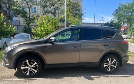 Toyota RAV4, 2017 год, 2 150 000 рублей, 4 фотография