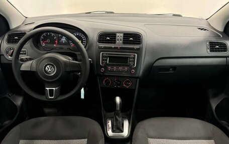 Volkswagen Polo VI (EU Market), 2015 год, 1 075 000 рублей, 16 фотография