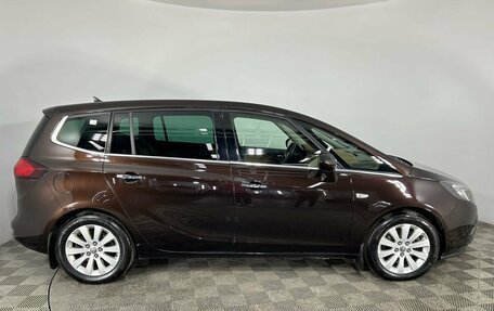 Opel Zafira C рестайлинг, 2013 год, 1 100 000 рублей, 4 фотография