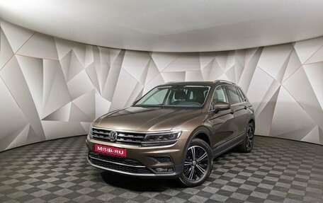 Volkswagen Tiguan II, 2018 год, 2 999 000 рублей, 1 фотография