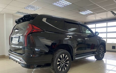 Mitsubishi Montero Sport, 2022 год, 4 549 999 рублей, 4 фотография