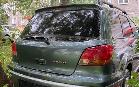 Mitsubishi Outlander III рестайлинг 3, 2003 год, 450 000 рублей, 1 фотография