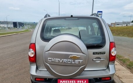 Chevrolet Niva I рестайлинг, 2013 год, 580 000 рублей, 5 фотография