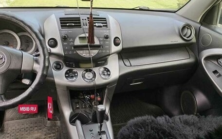 Toyota RAV4, 2007 год, 1 350 000 рублей, 10 фотография