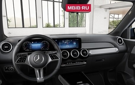 Mercedes-Benz GLB, 2024 год, 6 975 120 рублей, 5 фотография