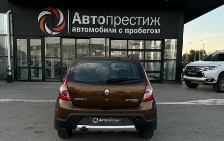 Renault Sandero I, 2013 год, 740 000 рублей, 3 фотография