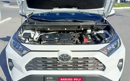 Toyota RAV4, 2021 год, 3 326 700 рублей, 9 фотография