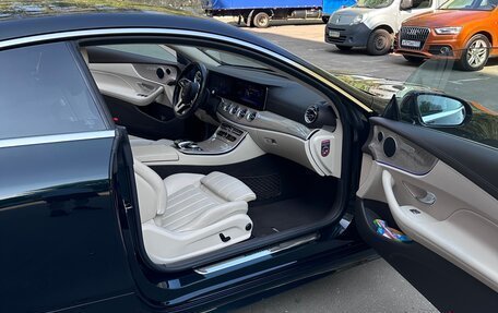 Mercedes-Benz E-Класс, 2019 год, 4 350 000 рублей, 27 фотография