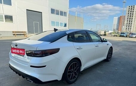 KIA Optima IV, 2018 год, 2 750 000 рублей, 2 фотография