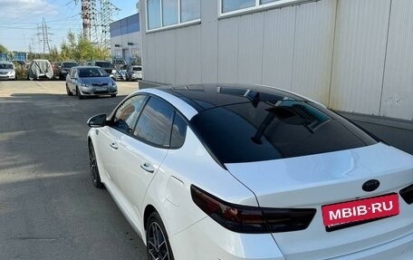 KIA Optima IV, 2018 год, 2 750 000 рублей, 5 фотография