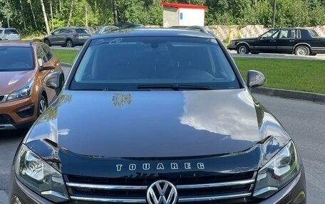 Volkswagen Touareg III, 2012 год, 2 490 000 рублей, 1 фотография