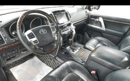 Toyota Land Cruiser 200, 2013 год, 4 400 000 рублей, 6 фотография