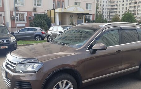 Volkswagen Touareg III, 2012 год, 2 490 000 рублей, 4 фотография