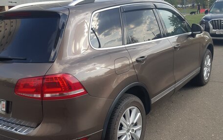 Volkswagen Touareg III, 2012 год, 2 490 000 рублей, 10 фотография