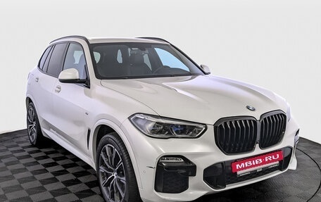 BMW X5, 2019 год, 6 350 000 рублей, 3 фотография