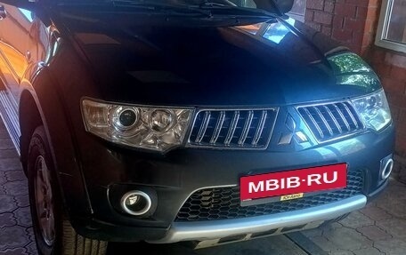 Mitsubishi Pajero Sport II рестайлинг, 2013 год, 1 690 000 рублей, 5 фотография