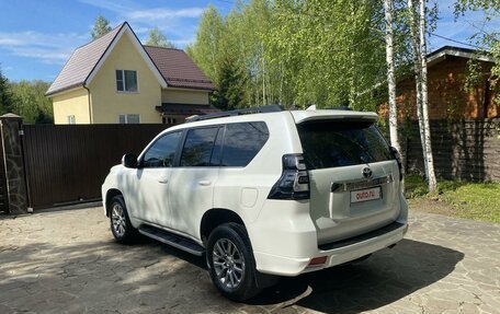 Toyota Land Cruiser Prado 150 рестайлинг 2, 2018 год, 6 500 000 рублей, 6 фотография