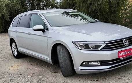 Volkswagen Passat B8 рестайлинг, 2017 год, 1 760 000 рублей, 3 фотография