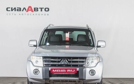 Mitsubishi Pajero IV, 2011 год, 2 141 000 рублей, 2 фотография