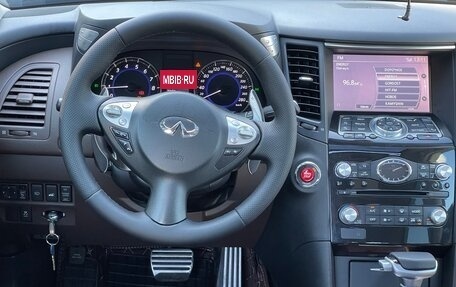 Infiniti FX II, 2012 год, 2 299 000 рублей, 18 фотография