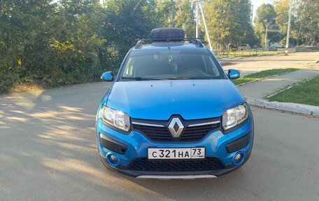 Renault Sandero II рестайлинг, 2016 год, 980 000 рублей, 1 фотография