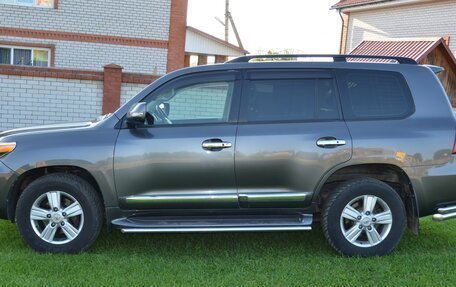 Toyota Land Cruiser 200, 2013 год, 4 900 000 рублей, 7 фотография