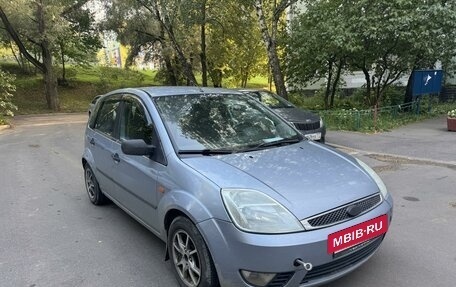 Ford Fiesta, 2005 год, 300 000 рублей, 2 фотография