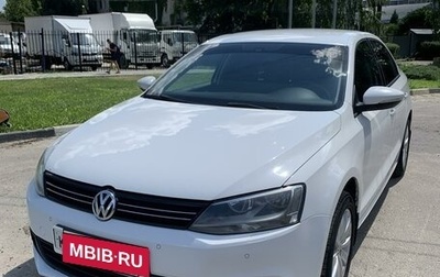 Volkswagen Jetta VI, 2013 год, 1 100 000 рублей, 1 фотография