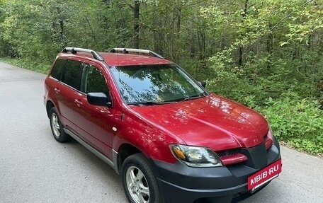 Mitsubishi Outlander III рестайлинг 3, 2004 год, 620 000 рублей, 6 фотография