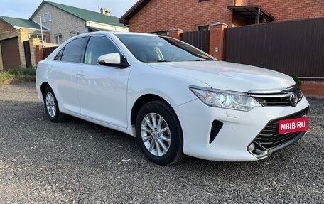 Toyota Camry, 2015 год, 2 765 000 рублей, 3 фотография