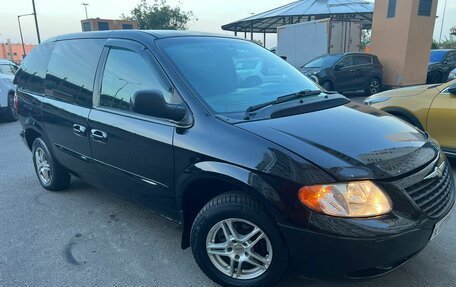 Chrysler Voyager IV, 2002 год, 555 000 рублей, 3 фотография