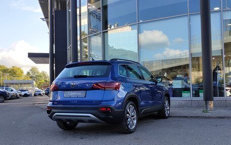 Volkswagen Taos, 2021 год, 2 943 000 рублей, 2 фотография