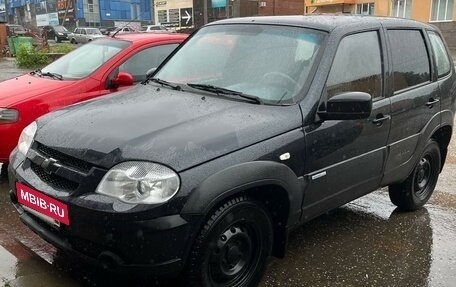 Chevrolet Niva I рестайлинг, 2014 год, 550 000 рублей, 3 фотография